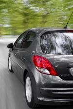 Peugeot 207 5-Door 2010 года
